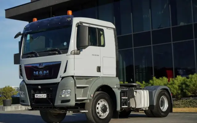 MAN TGX 18.500 / 4x4 / HYDRAULIKA / HYDRODRIVE / NISKA KABINA / EURO 6 / 