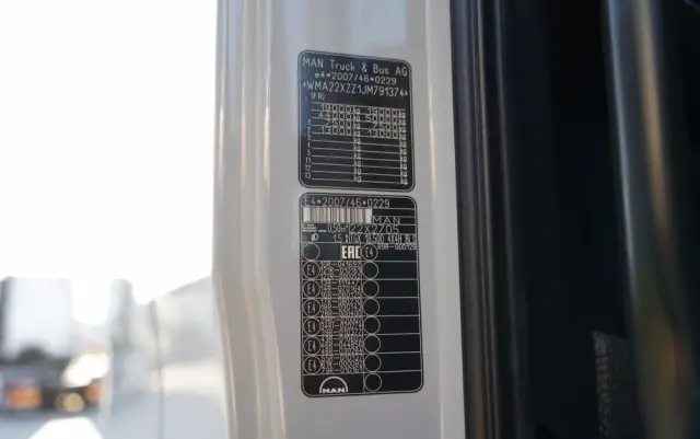 MAN TGX 18.500 / 4x4 / HYDRAULIKA / HYDRODRIVE / NISKA KABINA / EURO 6 / 