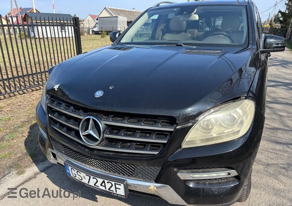 MERCEDES-BENZ ML 