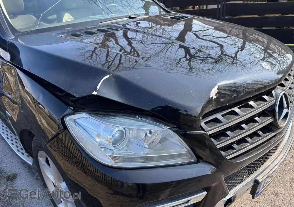 MERCEDES-BENZ ML 