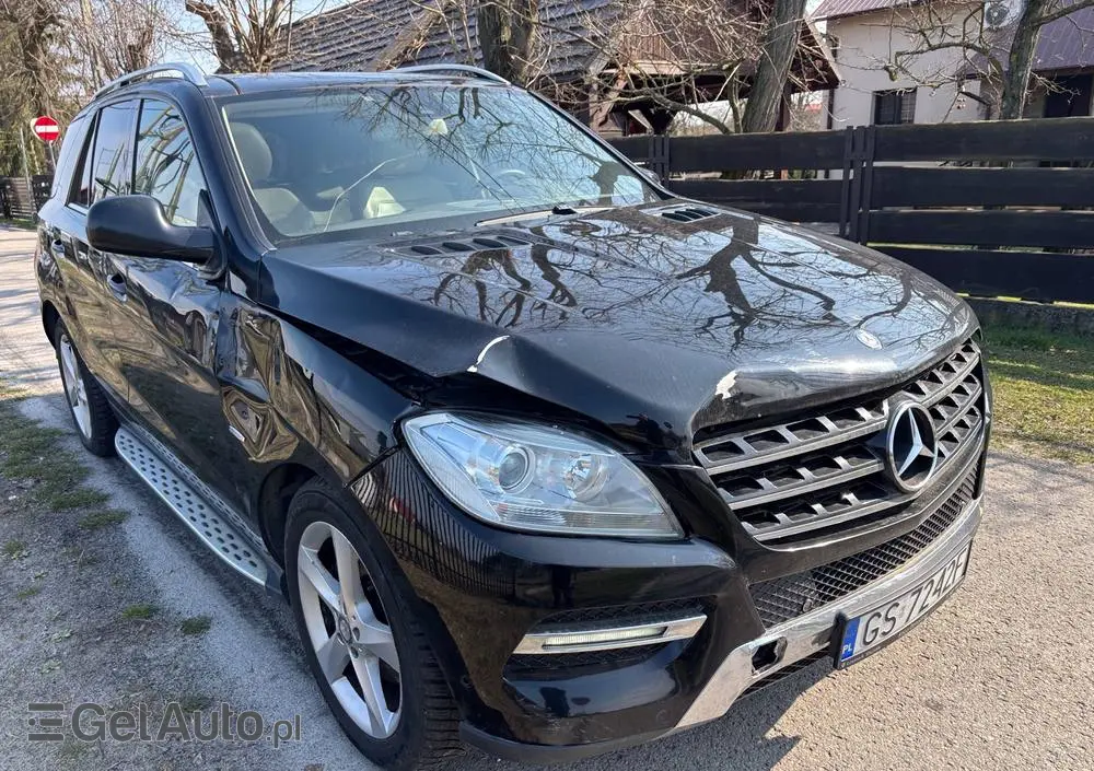MERCEDES-BENZ ML 