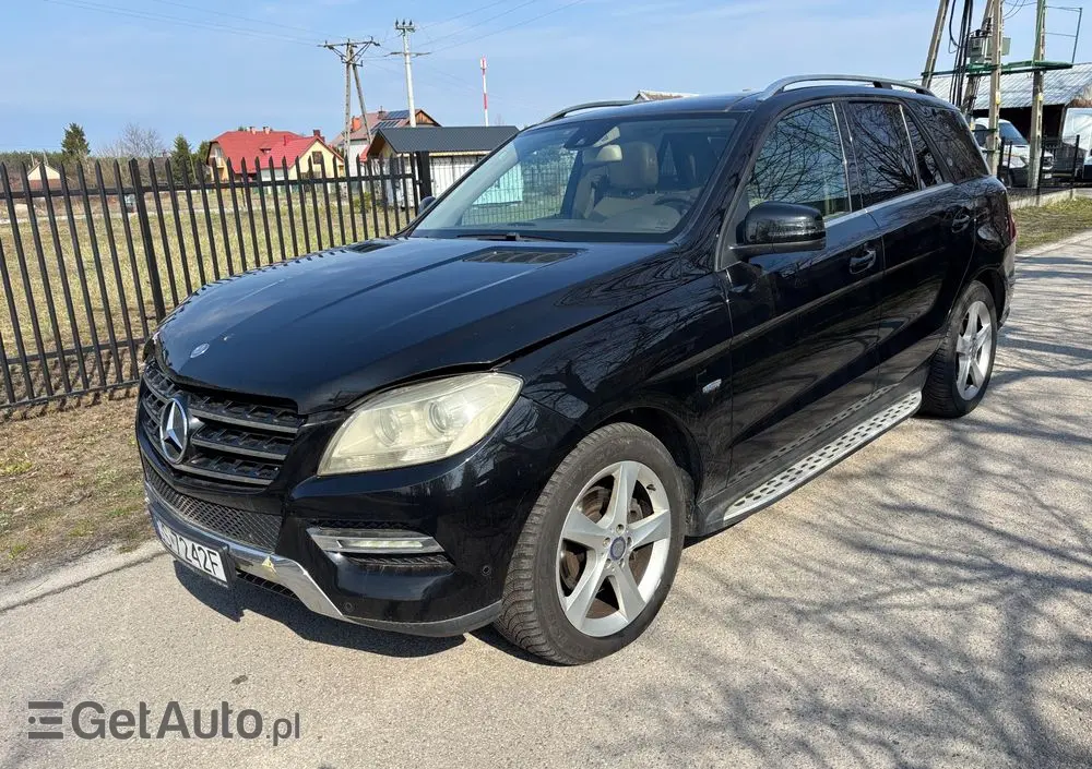 MERCEDES-BENZ ML 