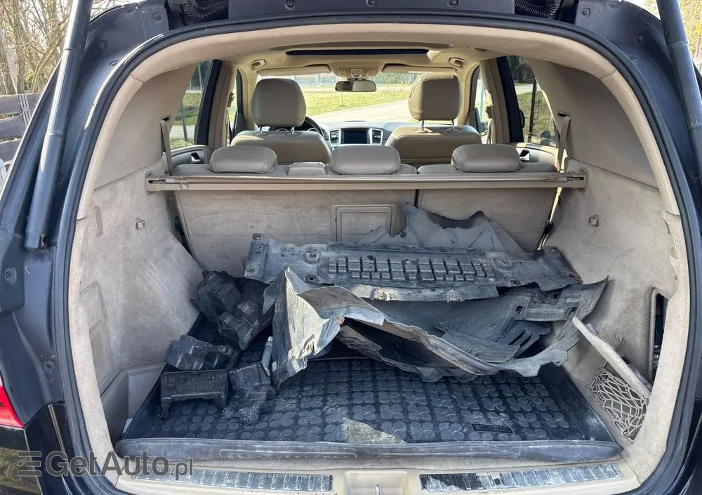 MERCEDES-BENZ ML 