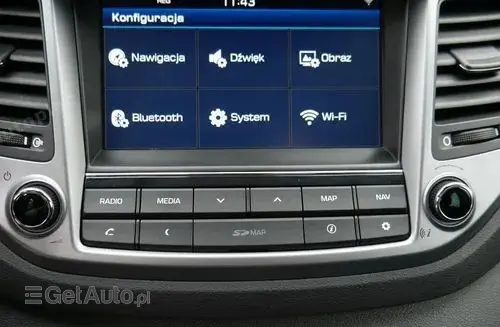 HYUNDAI Tucson 