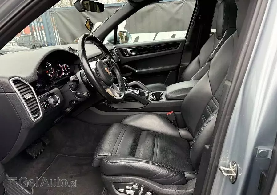 PORSCHE Cayenne Tiptronic S