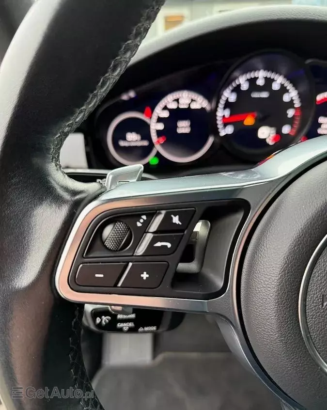 PORSCHE Cayenne Tiptronic S