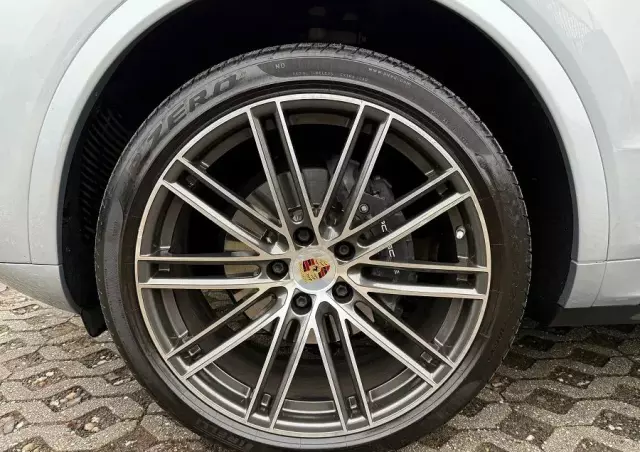 PORSCHE Cayenne Tiptronic S