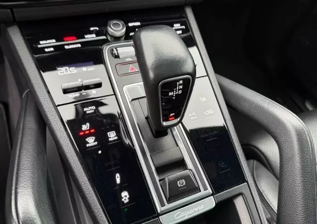 PORSCHE Cayenne Tiptronic S