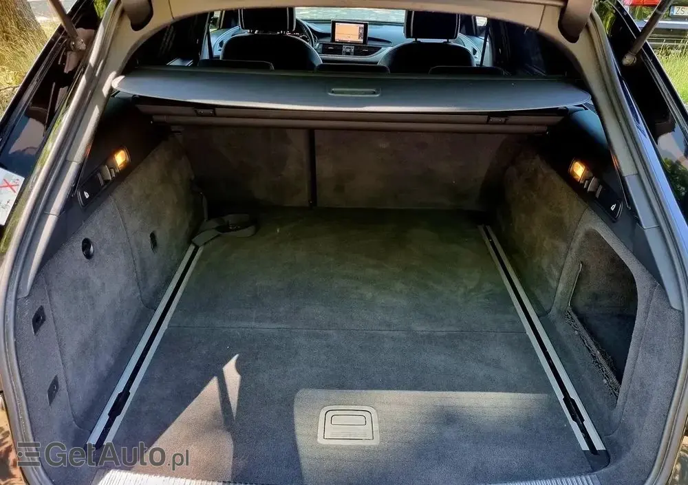 AUDI A6 Avant 3.0 TDI S tronic