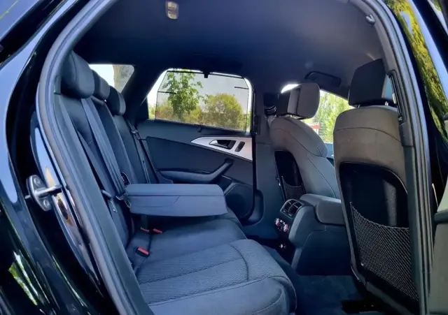 AUDI A6 Avant 3.0 TDI S tronic