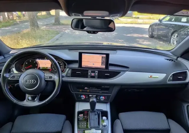 AUDI A6 Avant 3.0 TDI S tronic