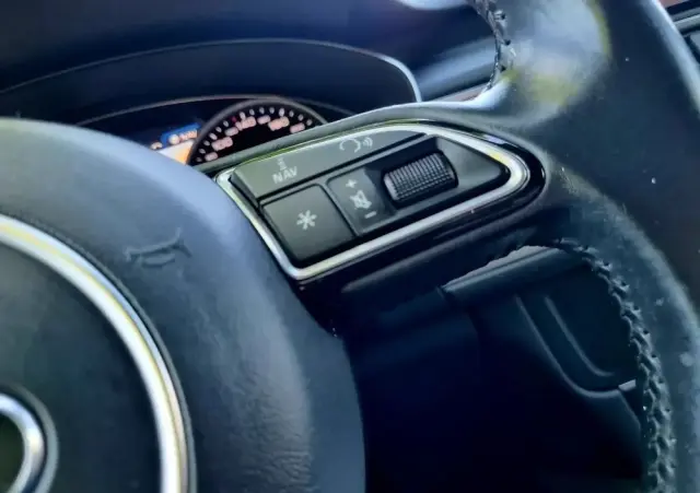 AUDI A6 Avant 3.0 TDI S tronic