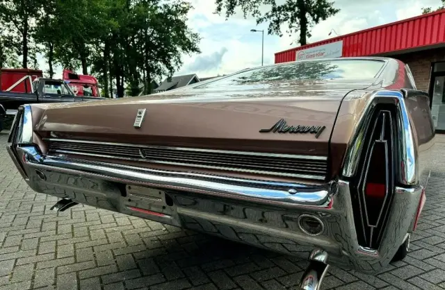 MERCURY Monterey 