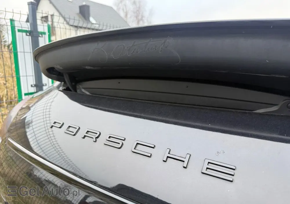 PORSCHE Panamera 4S
