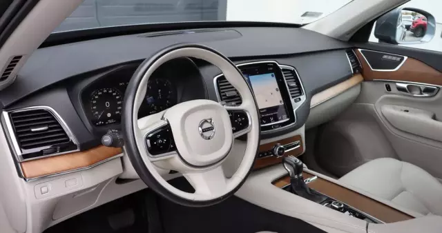 VOLVO XC 90 T6 AWD Inscription