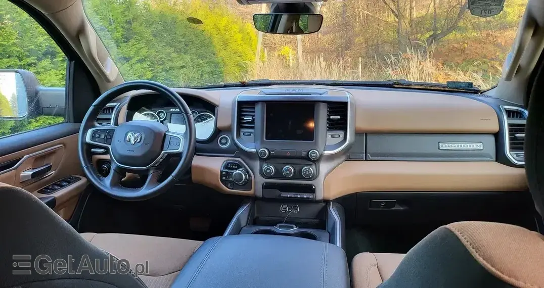 RAM 1500 BIGHORN