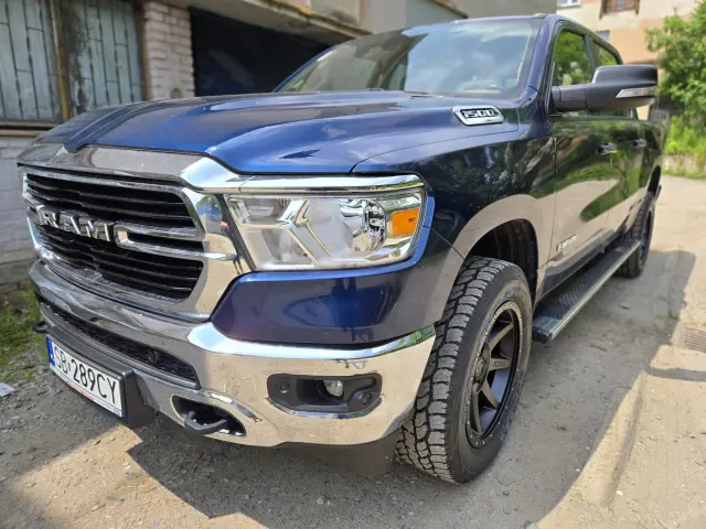 RAM 1500 BIGHORN