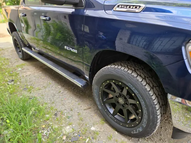 RAM 1500 BIGHORN