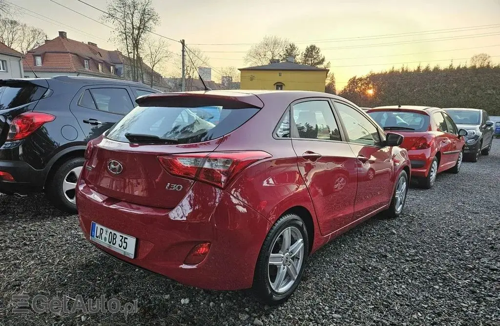 HYUNDAI I30 