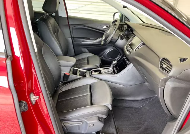 OPEL Grandland X 1.6 T Ultimate S&S