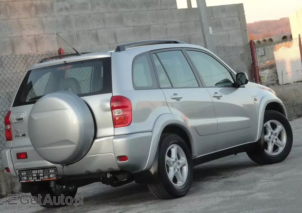 TOYOTA RAV4 2.0 VVT-i 4x4