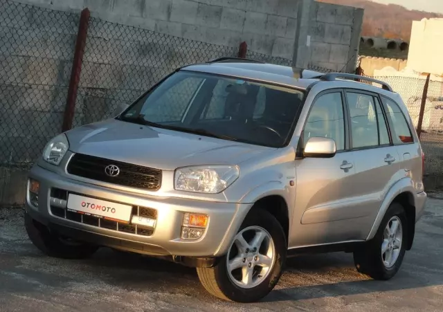 TOYOTA RAV4 2.0 VVT-i 4x4