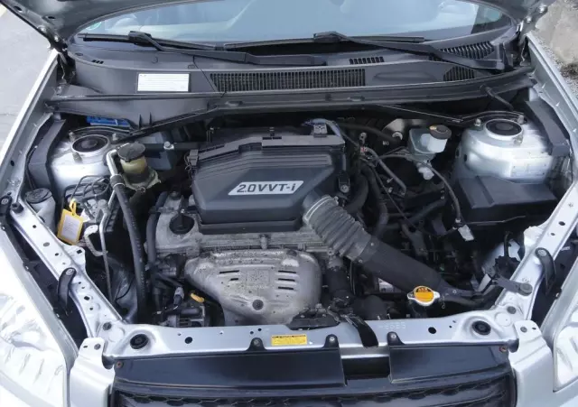 TOYOTA RAV4 2.0 VVT-i 4x4