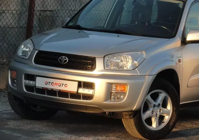 TOYOTA RAV4 2.0 VVT-i 4x4