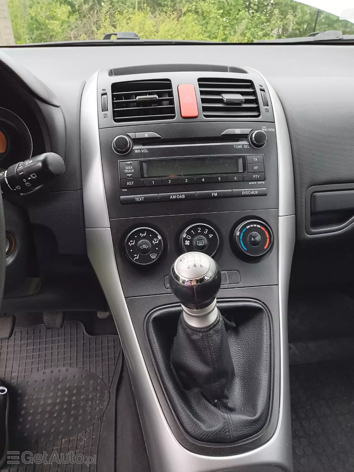 TOYOTA Auris Start/Life