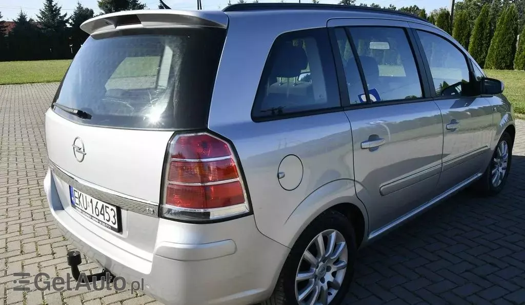OPEL Zafira 