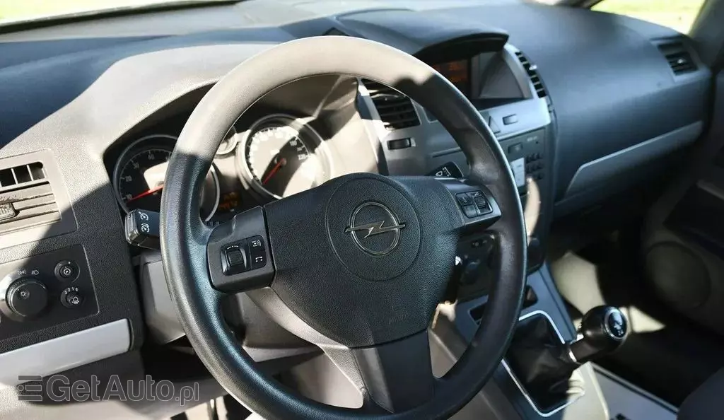 OPEL Zafira 