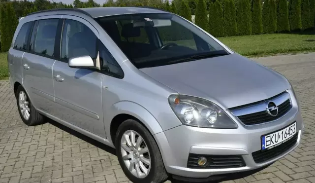OPEL Zafira 