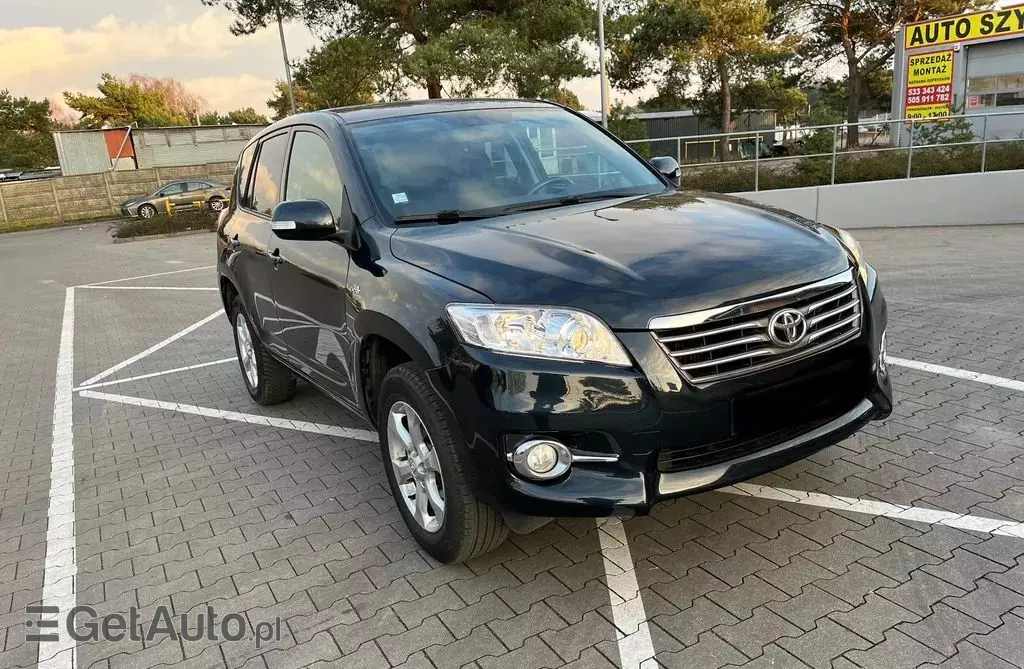 TOYOTA Rav 4 X 4x4 Aut.
