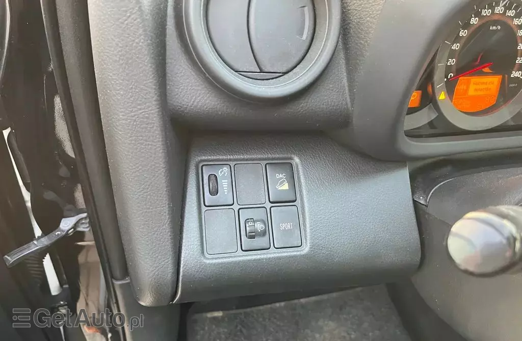 TOYOTA Rav 4 X 4x4 Aut.