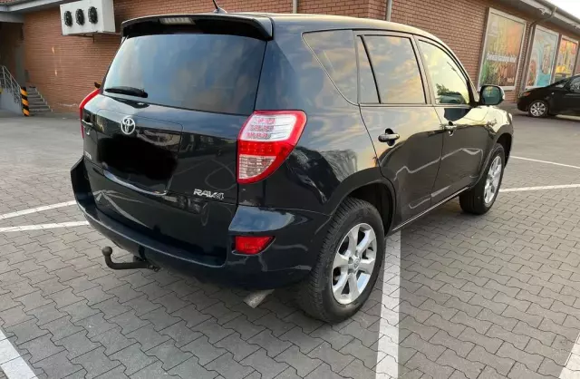 TOYOTA Rav 4 X 4x4 Aut.