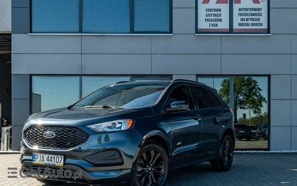 FORD Edge 2.0 EcoBlue Twin-Turbo 4WD Titanium