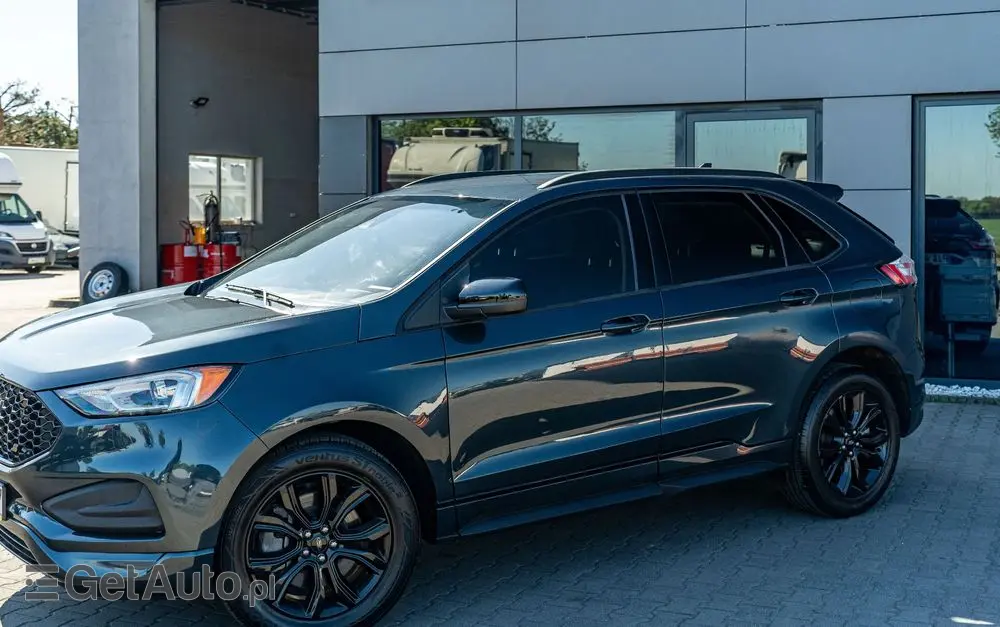 FORD Edge 2.0 EcoBlue Twin-Turbo 4WD Titanium