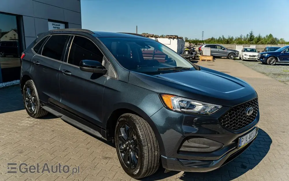 FORD Edge 2.0 EcoBlue Twin-Turbo 4WD Titanium