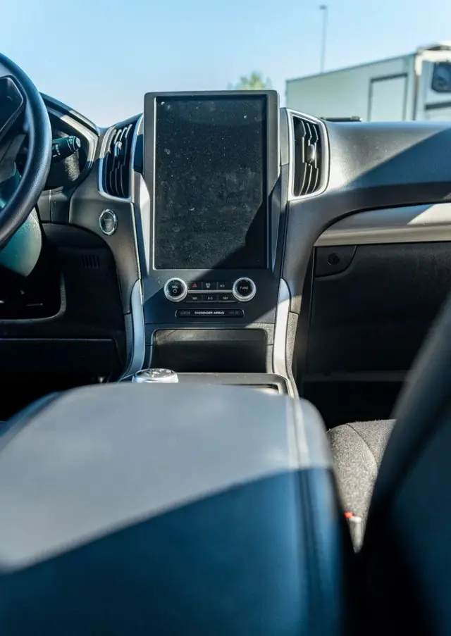 FORD Edge 2.0 EcoBlue Twin-Turbo 4WD Titanium