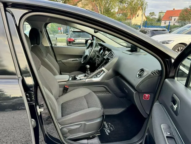 PEUGEOT 3008 HDi FAP 115 Allure