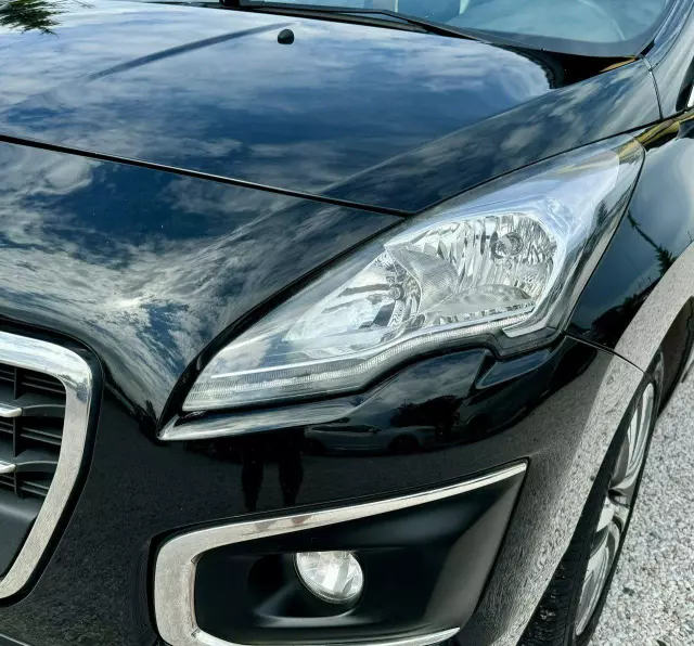 PEUGEOT 3008 HDi FAP 115 Allure