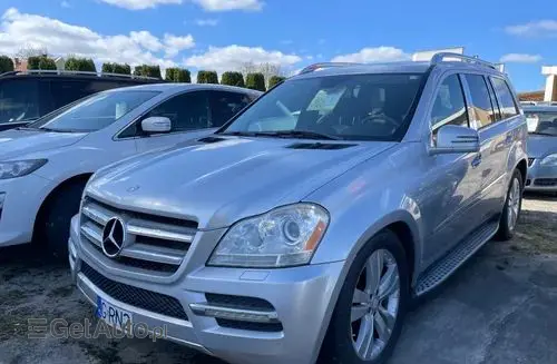 MERCEDES-BENZ GL 