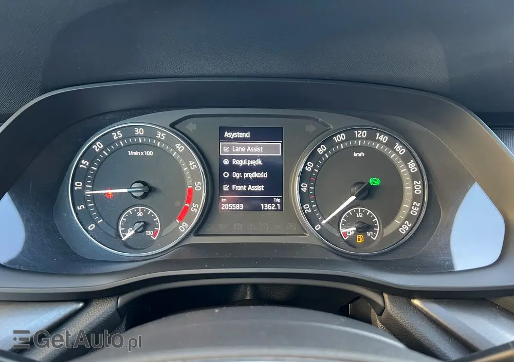 SKODA Octavia 2.0 TDI Ambition DSG