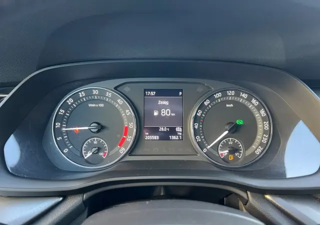 SKODA Octavia 2.0 TDI Ambition DSG