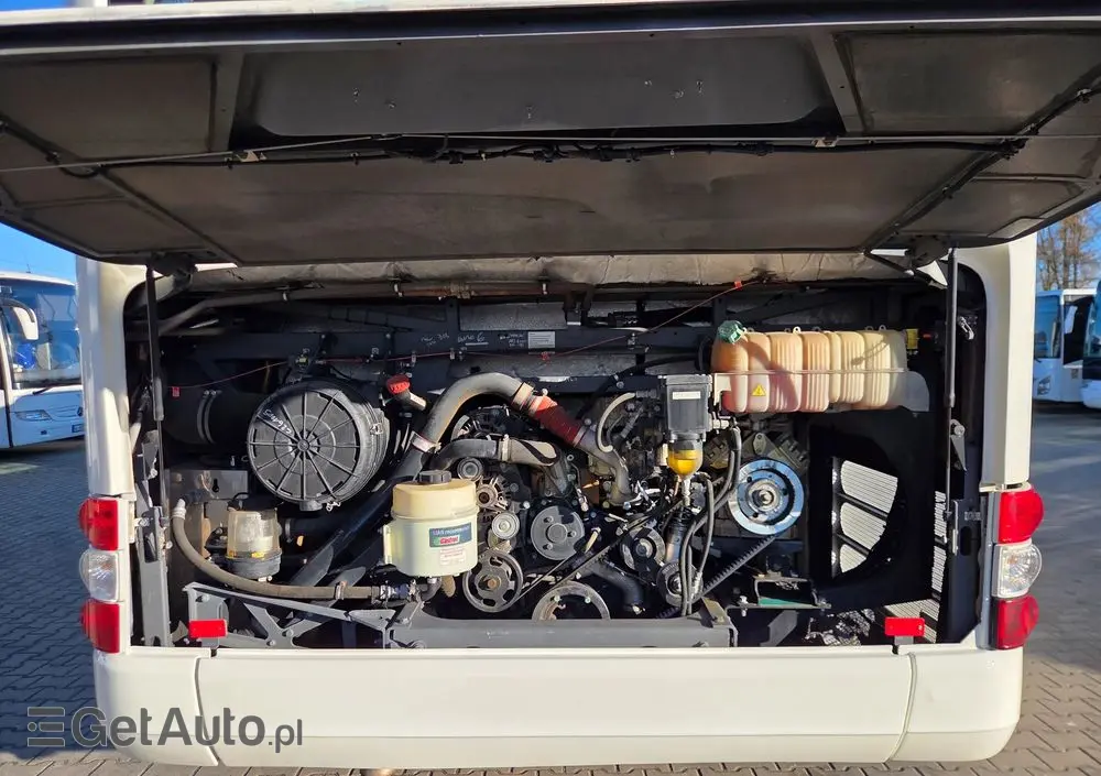 MAN LION'S INTERCITY/ SPROWADZONY Z FRANCJI/ DŁUGOŚĆ 12.30 M / PODWÓJNE SZYBY BOCZNE/ 179 000 KM 