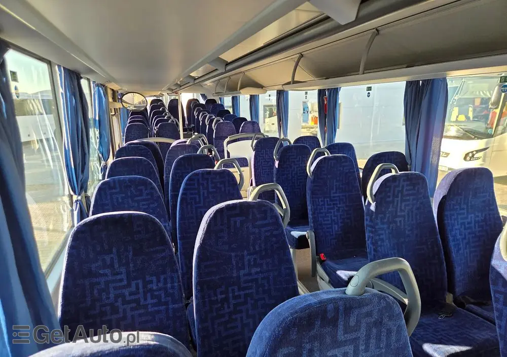 MAN LION'S INTERCITY/ SPROWADZONY Z FRANCJI/ DŁUGOŚĆ 12.30 M / PODWÓJNE SZYBY BOCZNE/ 179 000 KM 