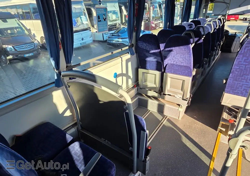 MAN LION'S INTERCITY/ SPROWADZONY Z FRANCJI/ DŁUGOŚĆ 12.30 M / PODWÓJNE SZYBY BOCZNE/ 179 000 KM 