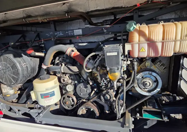 MAN LION'S INTERCITY/ SPROWADZONY Z FRANCJI/ DŁUGOŚĆ 12.30 M / PODWÓJNE SZYBY BOCZNE/ 179 000 KM 