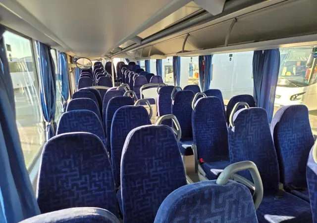 MAN LION'S INTERCITY/ SPROWADZONY Z FRANCJI/ DŁUGOŚĆ 12.30 M / PODWÓJNE SZYBY BOCZNE/ 179 000 KM 