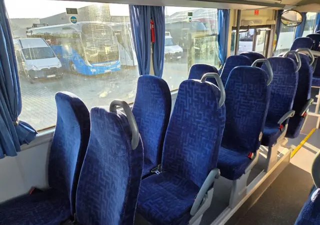 MAN LION'S INTERCITY/ SPROWADZONY Z FRANCJI/ DŁUGOŚĆ 12.30 M / PODWÓJNE SZYBY BOCZNE/ 179 000 KM 